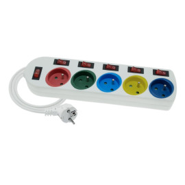 Przedłużacz 5 gniazd z uziemieniem, 1,5m, 6 wyłączników EPS-501,5W6 Elgotech