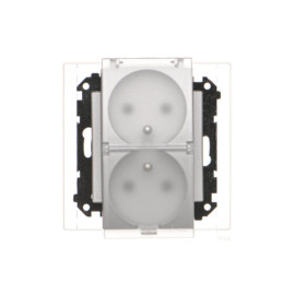 TGZ2BMCZ.01/143A Gniazdo wtyczkowe podwójne do wersji IP44 z uszczelką (moduł) 16 A, 250 V~, szybkozłącza. Klapka...